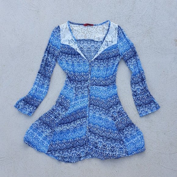 Tigerlily 8 Blue Paisley Crepe embroidered Lace button cool tones flowy Dress - Picture 11 of 13